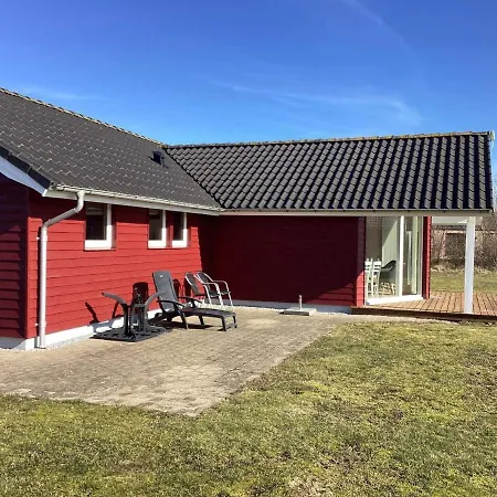 8 Person In Brovst-by Traum Brovst
