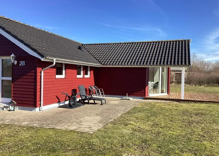 8 Person In Brovst-by Traum Brovst